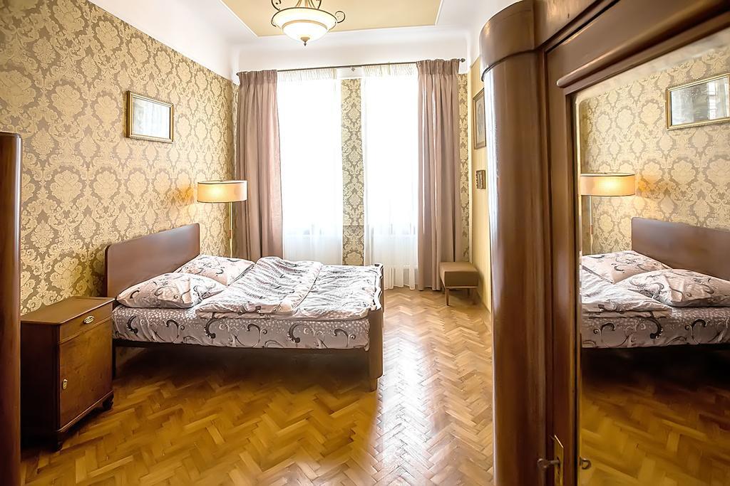 Gorgeous Apartments In Historical Center Of Lvov Extérieur photo