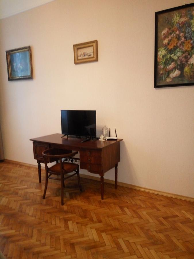 Gorgeous Apartments In Historical Center Of Lvov Extérieur photo